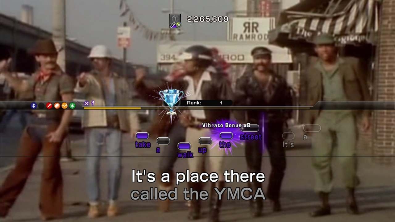 Скриншот из игры Lips: Party Classics - 1