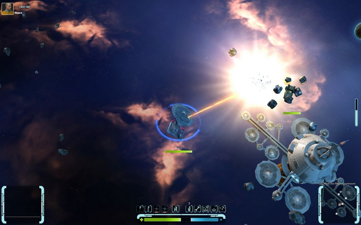 Скриншот из игры Star Trek: Infinite Space - 1