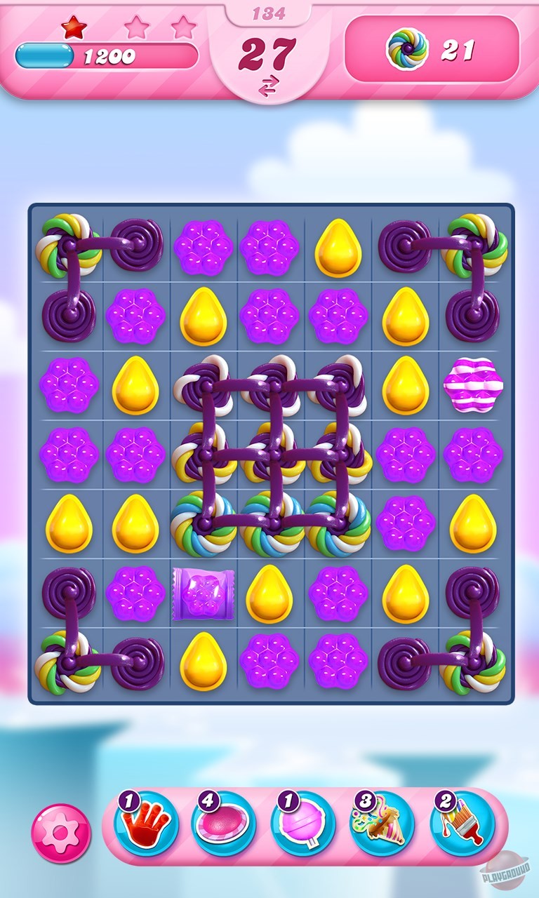 Скриншот из игры Candy Crush Saga - 13