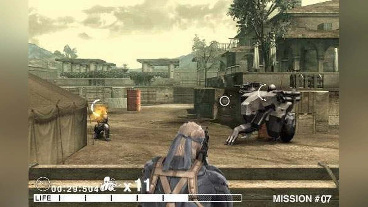 Скриншот из игры Metal Gear Solid Touch - 20