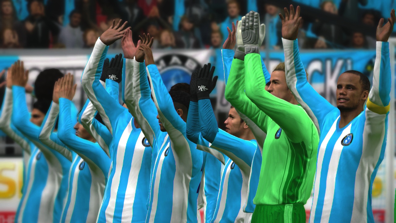 Скриншот из игры Pro Evolution Soccer 2014 - 64