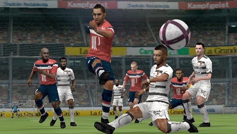 Скриншот из игры Pro Evolution Soccer 2011 - 50