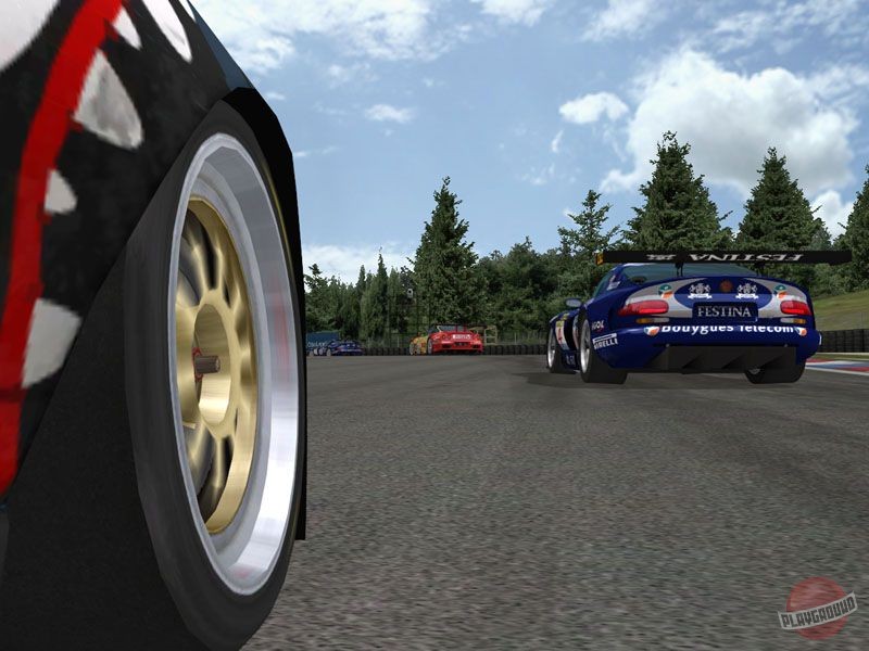 Скриншот из игры GTR: FIA Racing Simulation - 2