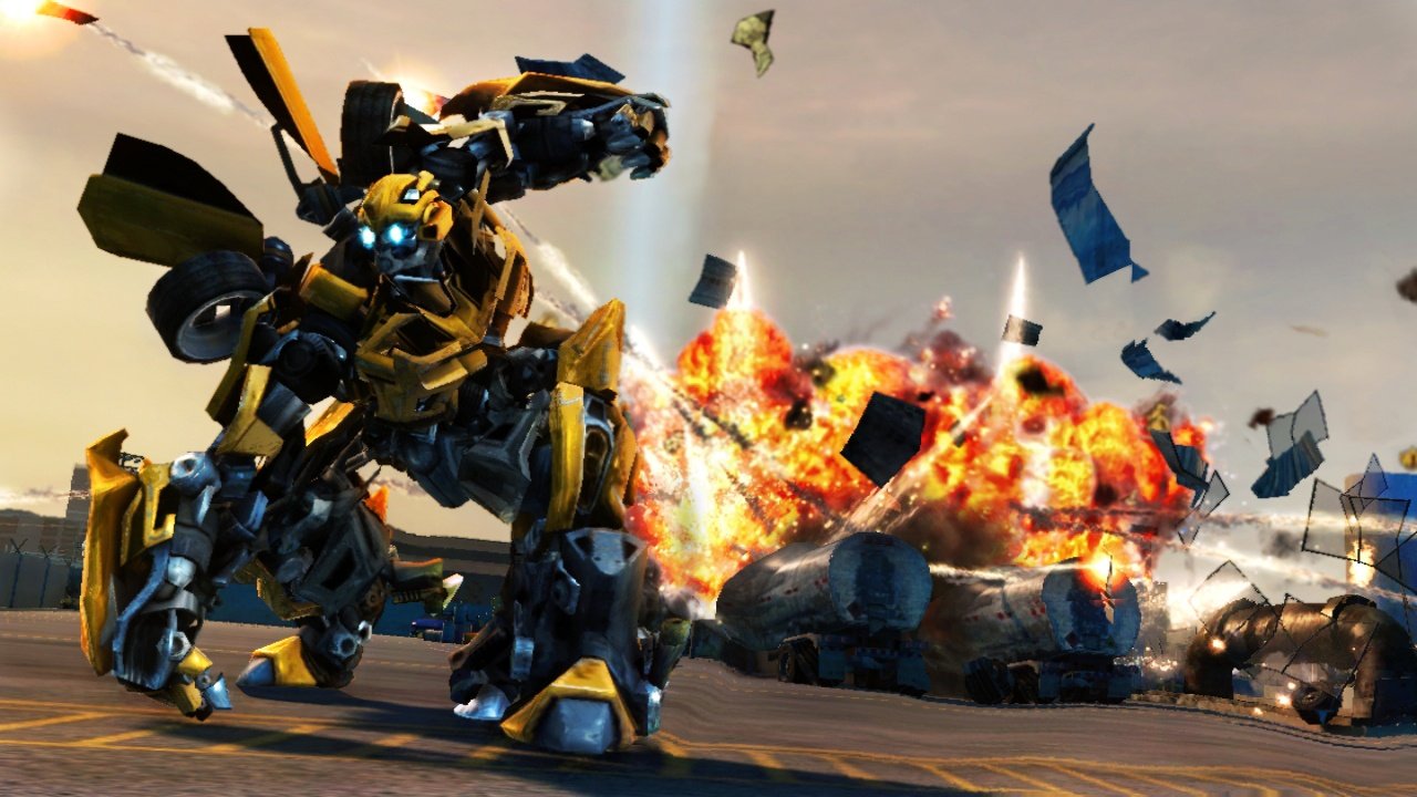 Скриншот из игры Transformers: Revenge of the Fallen - The Game - 13