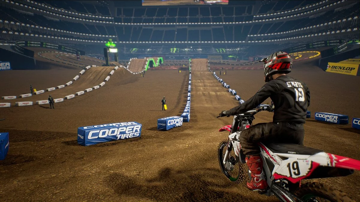 Скриншот из игры Monster Energy Supercross 2 - 17