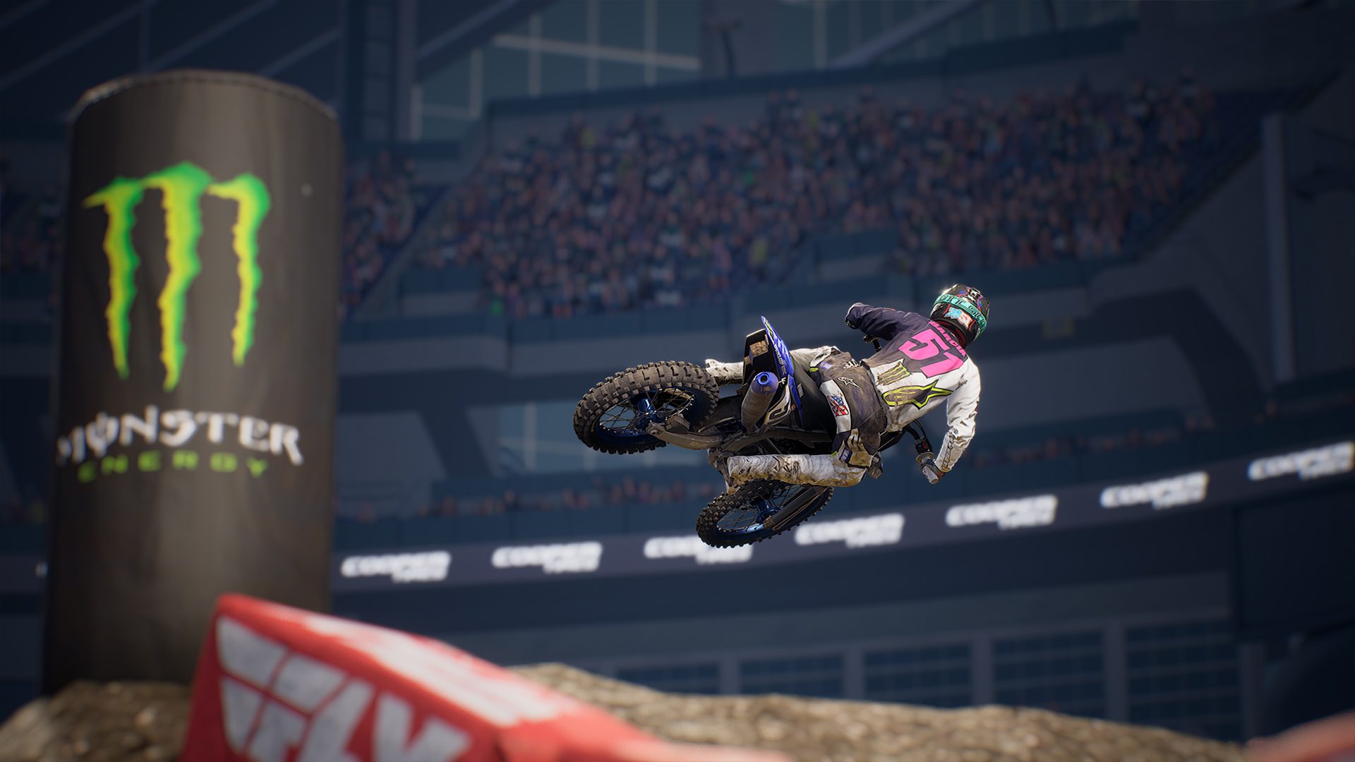 Скриншот из игры Monster Energy Supercross – The Official Videogame 4 - 1