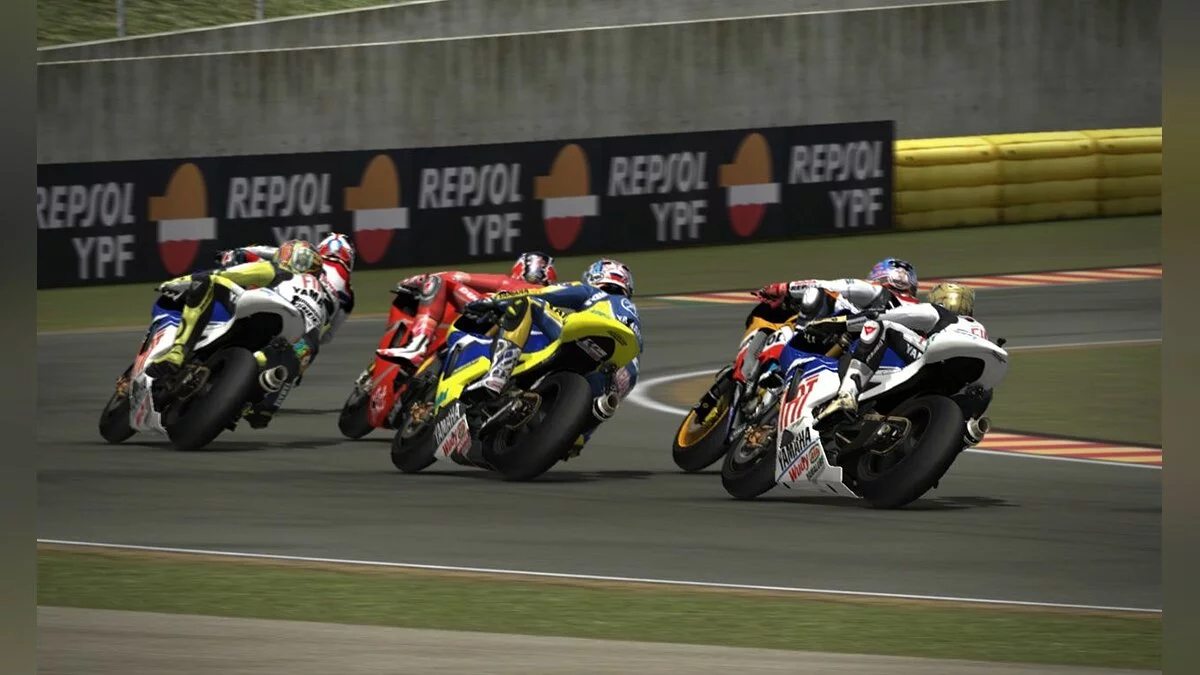 Скриншот из игры MotoGP '08 - 13