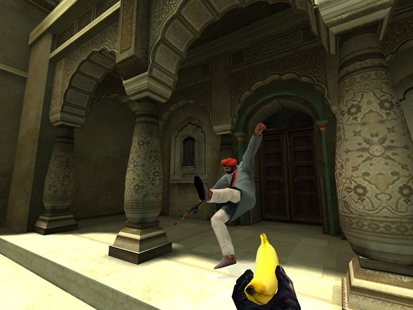Скриншот из игры No One Lives Forever 2: A Spy In H.A.R.M.'s Way - 13
