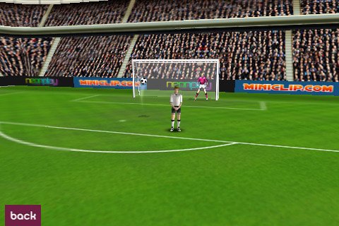 Скриншот из игры Flick Football - 5