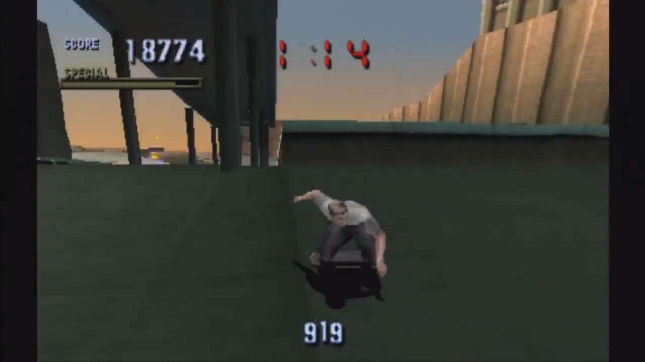 Скриншот из игры Tony Hawk's Pro Skater - 24