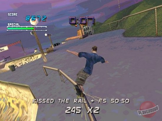 Скриншот из игры Tony Hawk's Pro Skater 2 - 3