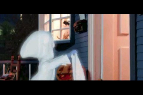 Скриншот из игры Little G's Halloween Adventure - 5