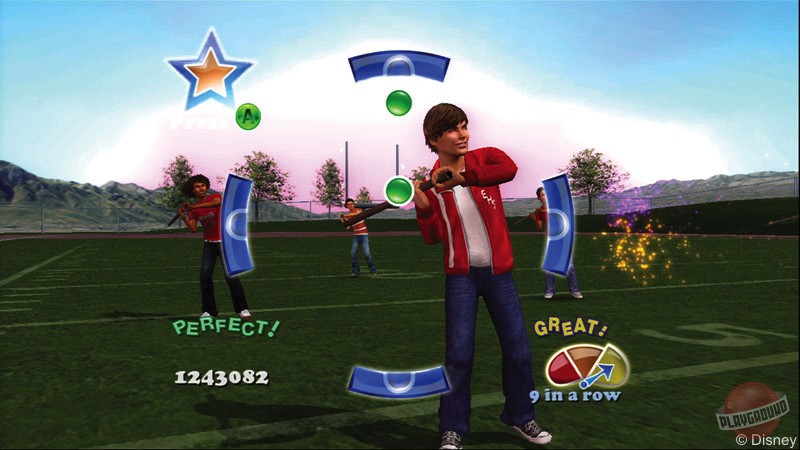 Скриншот из игры Disney High School Musical 3: Senior Year Dance - 2