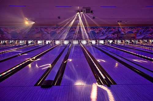 Скриншот из игры Galactic Bowling - 4