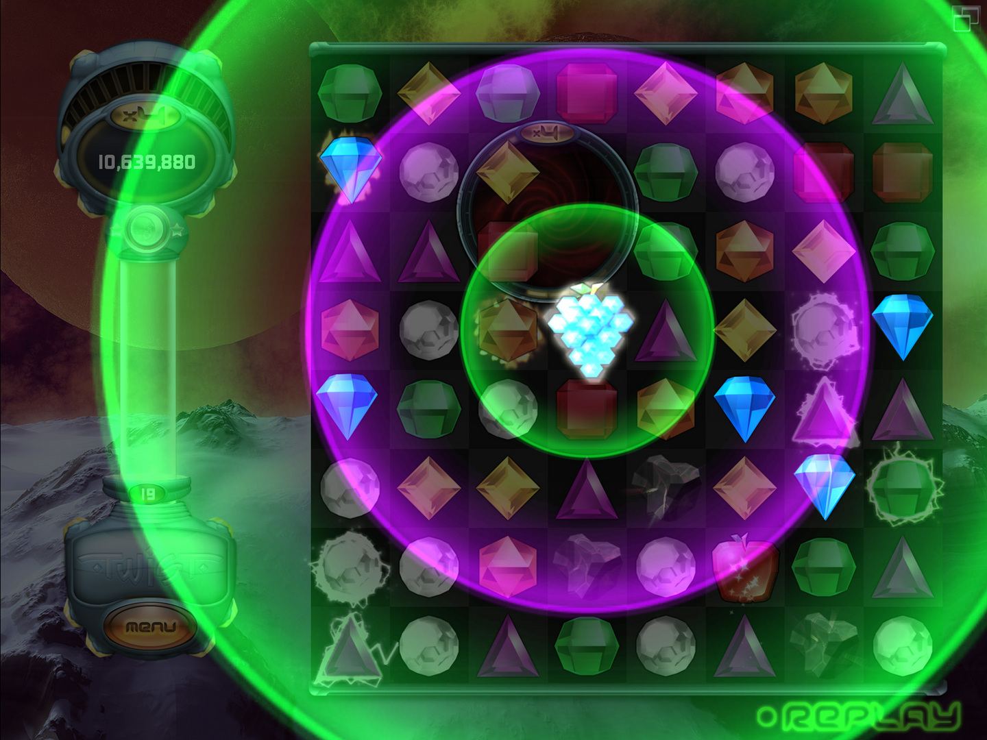 Скриншот из игры Bejeweled Twist - 7