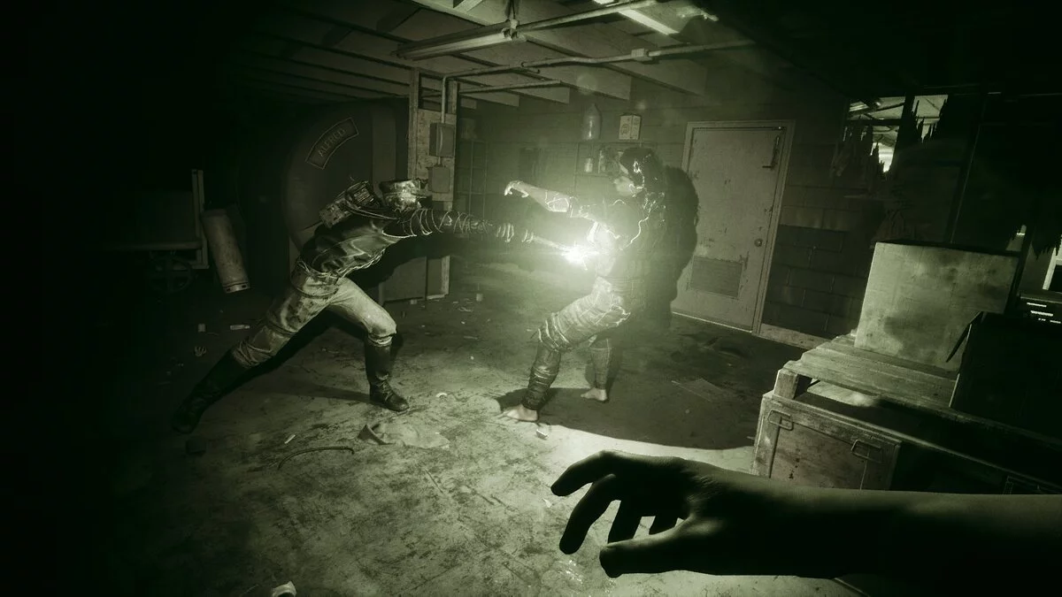 Скриншот из игры The Outlast Trials - 24