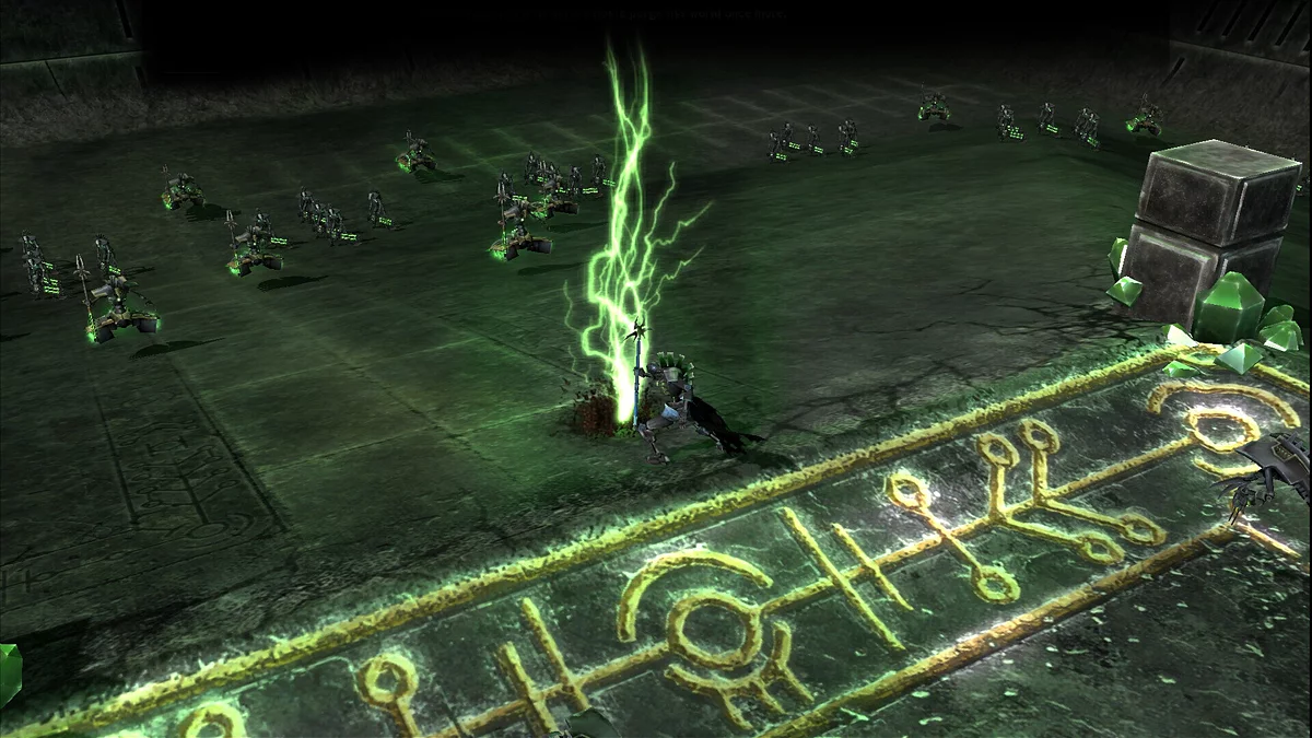 Скриншот из игры Warhammer 40,000: Dawn of War - Definitive Edition - 15