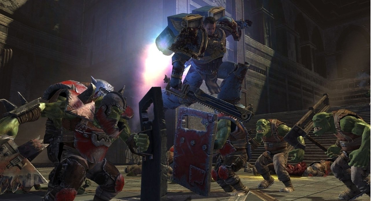 Скриншот из игры Warhammer 40,000: Space Marine - 39