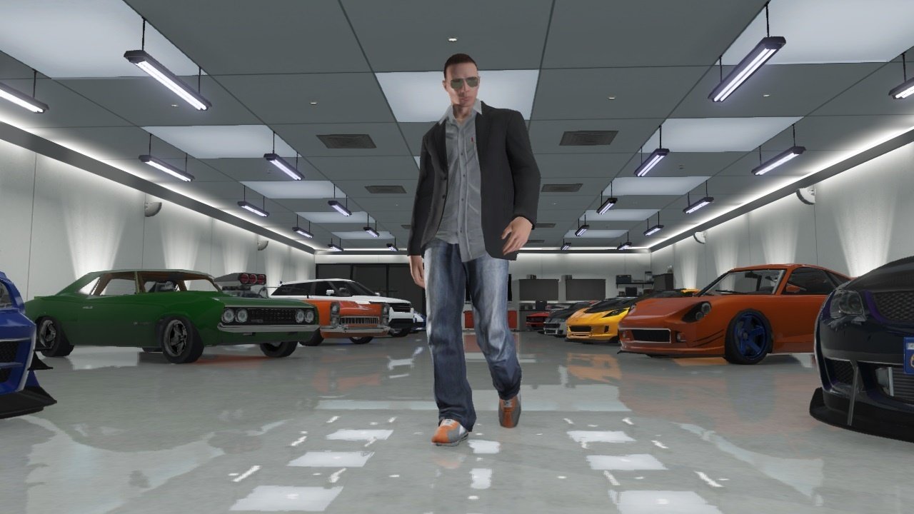 Скриншот из игры Grand Theft Auto Online - 96