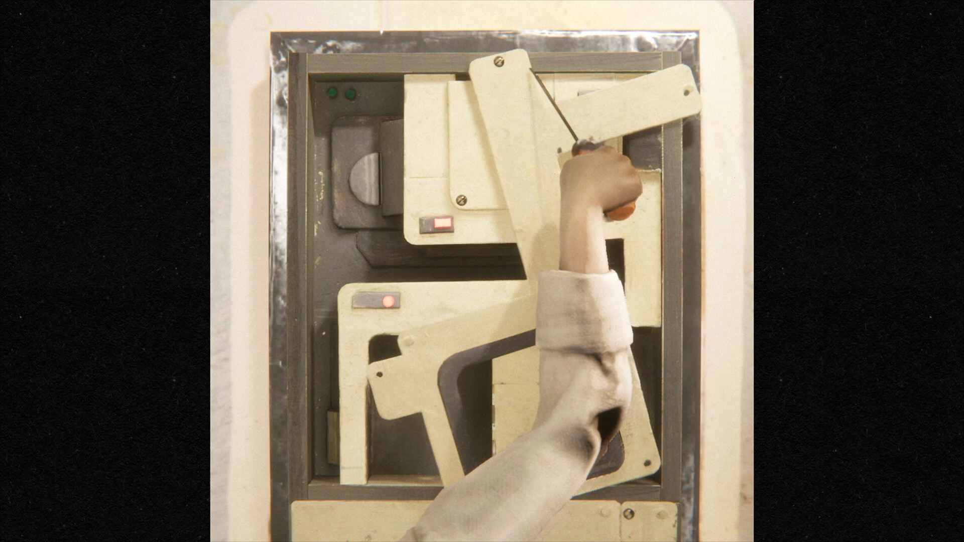 Скриншот из игры Harold Halibut - 14