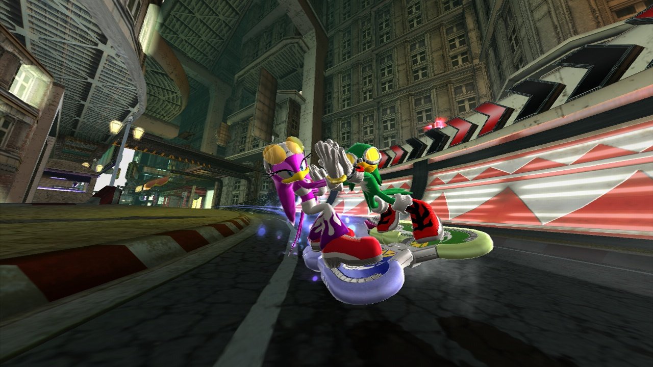 Скриншот из игры SONIC FREE RIDERS - 52