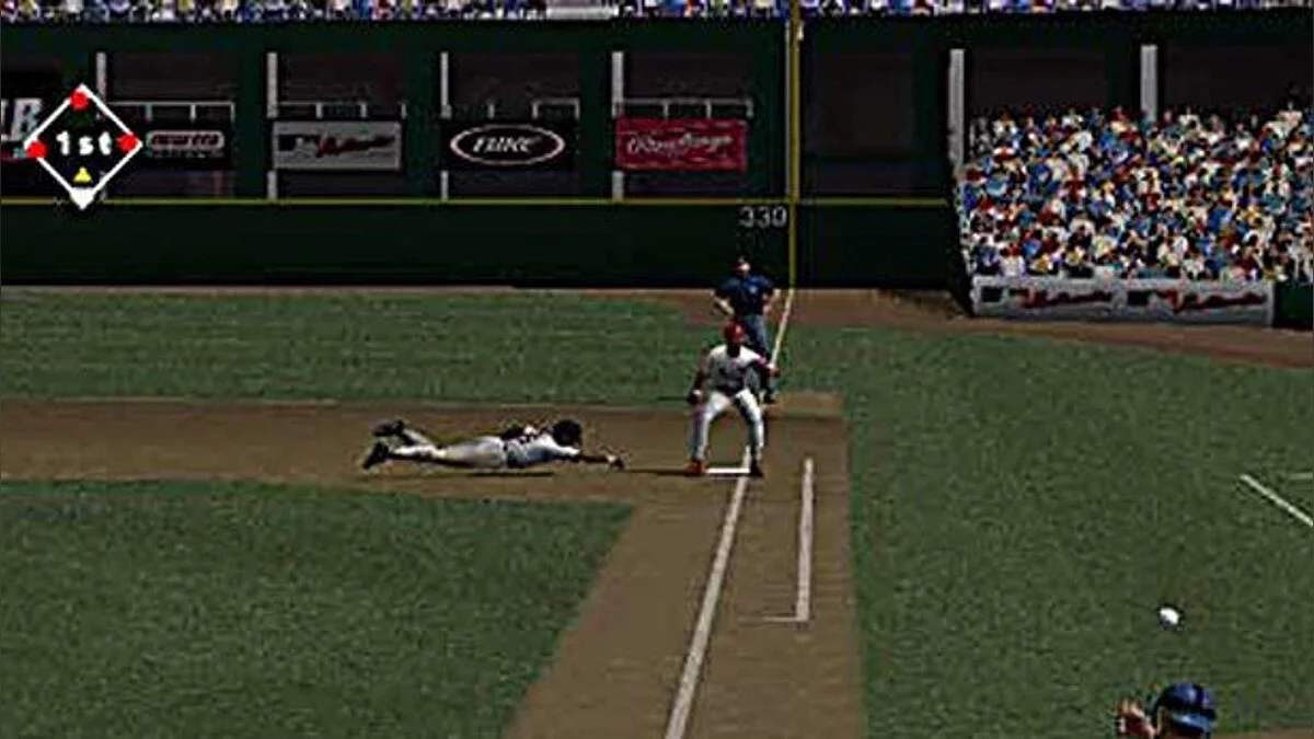 Скриншот из игры MLB 2004 - 3