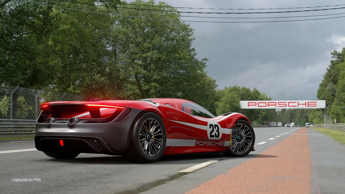 Скриншот из игры Gran Turismo 7 - 31