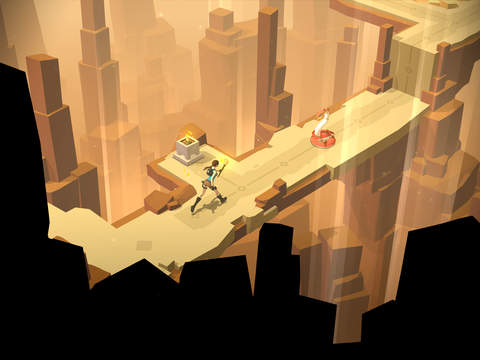 Скриншот из игры Lara Croft Go - 6