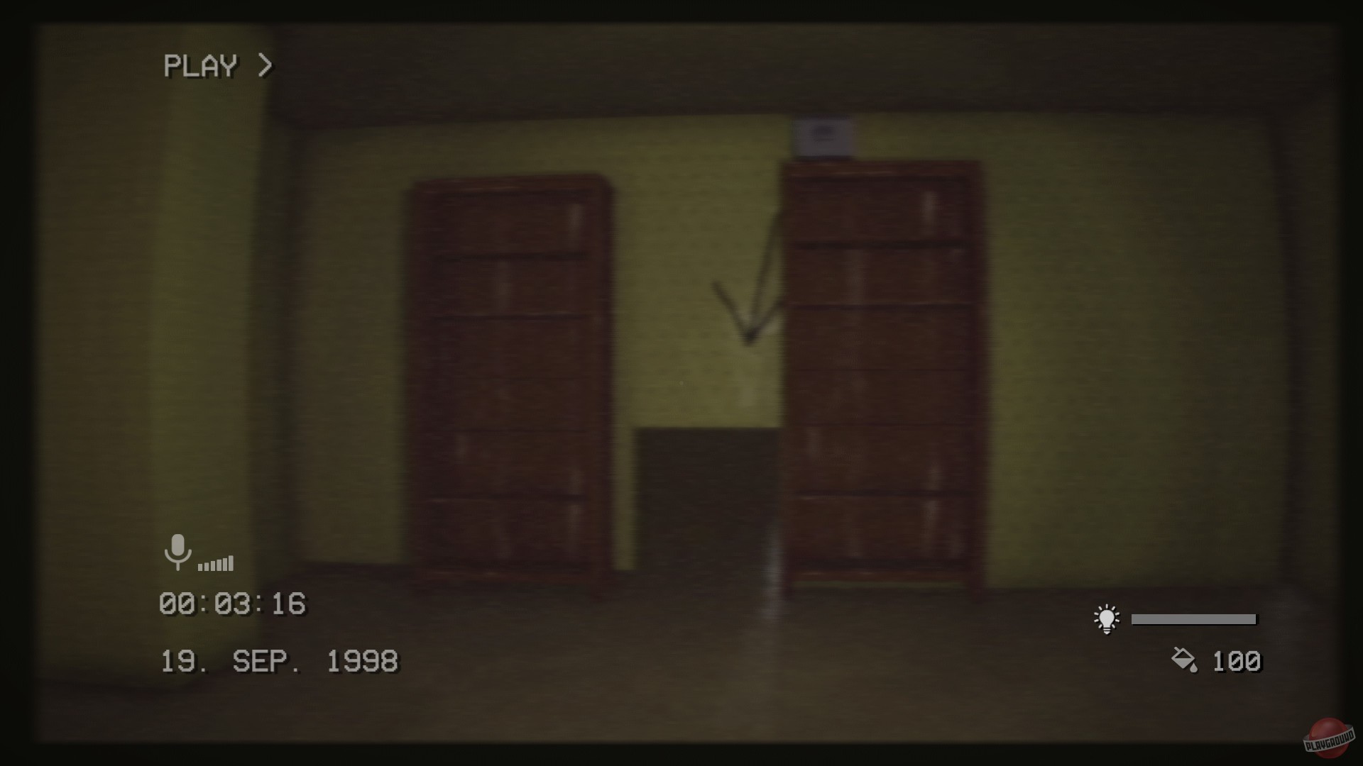 Скриншот из игры The Backrooms 1998 - Found Footage Survival Horror Game - 61