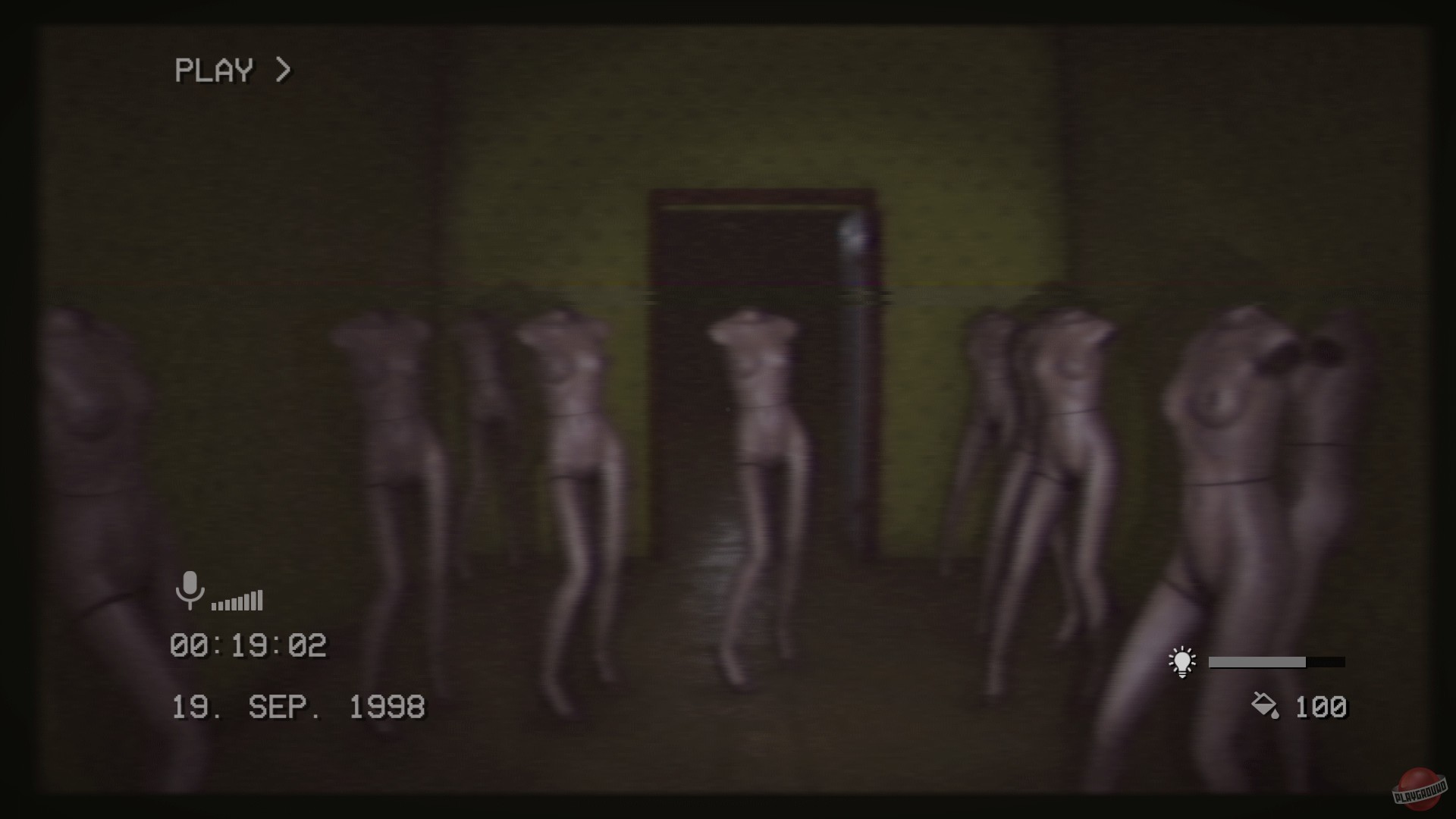 Скриншот из игры The Backrooms 1998 - Found Footage Survival Horror Game - 1