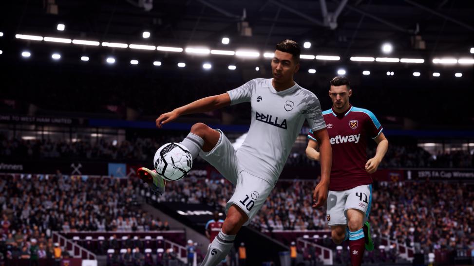 Скриншот из игры UFL - 10