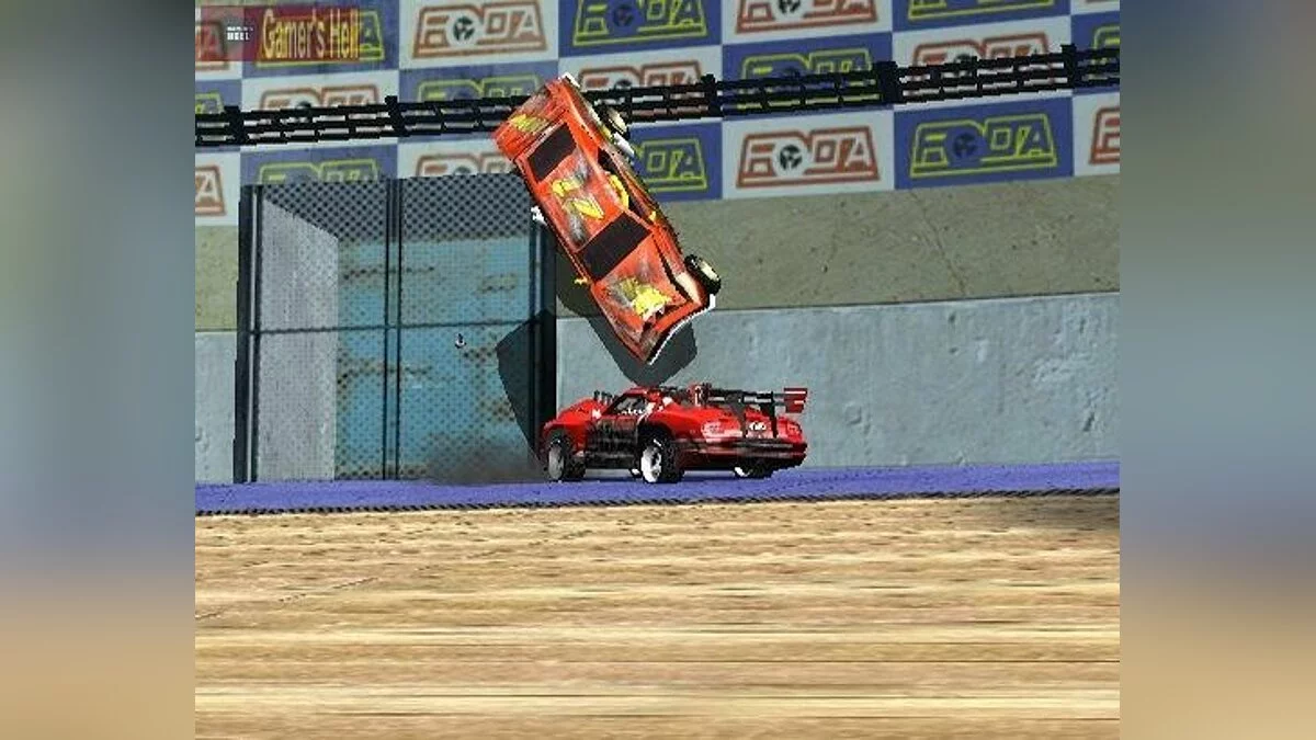 Скриншот из игры Destruction Derby Raw - 2