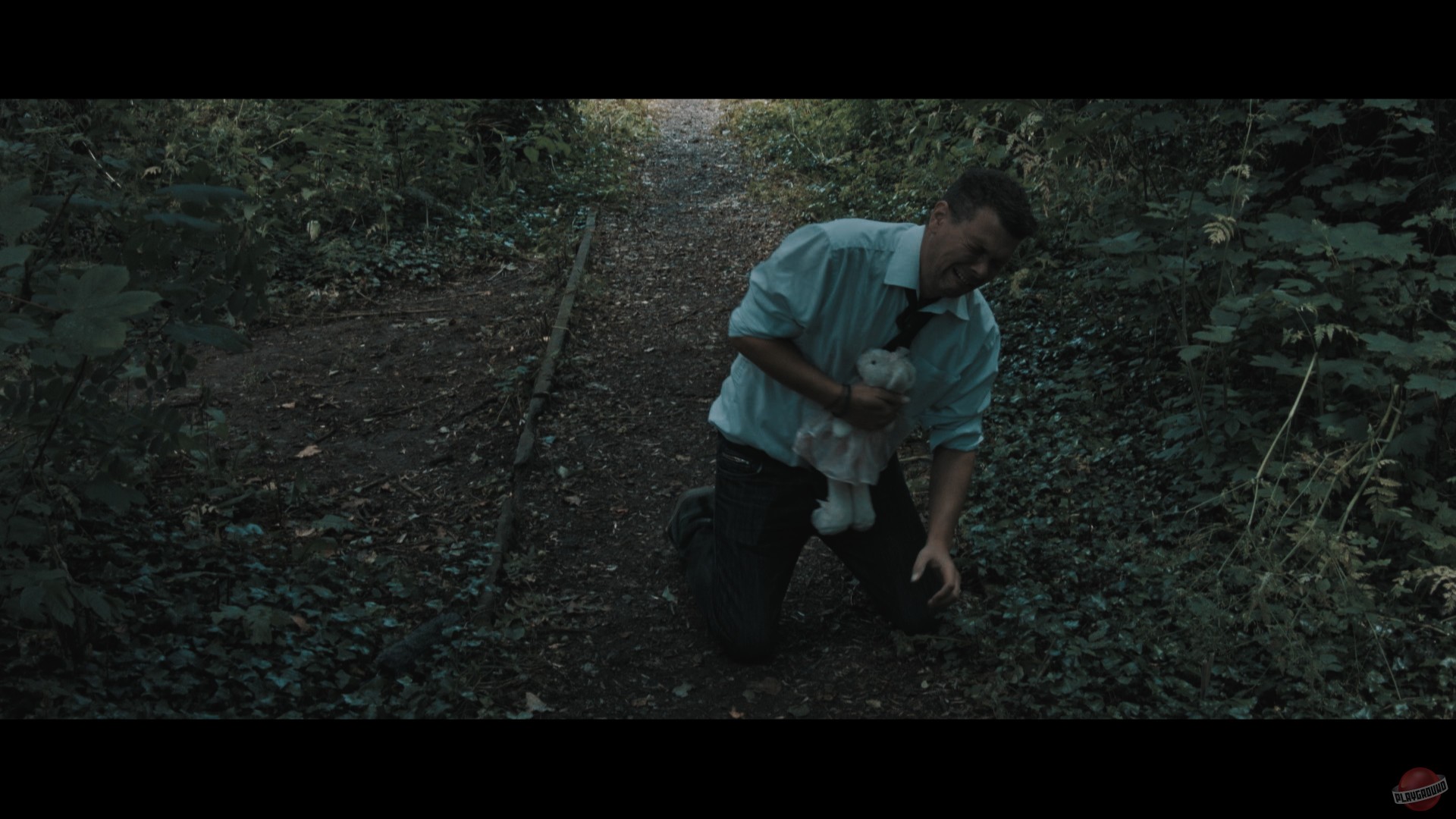 Скриншот из игры The Dark Side of the Moon: An Interactive FMV Thriller - 22