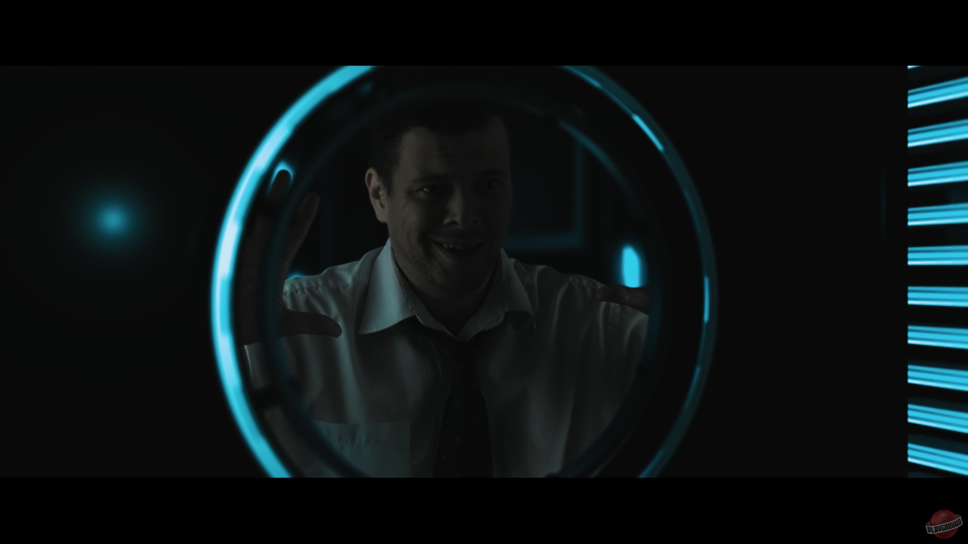 Скриншот из игры The Dark Side of the Moon: An Interactive FMV Thriller - 29