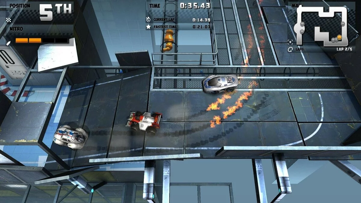 Скриншот из игры Mini Motor Racing EVO - 3