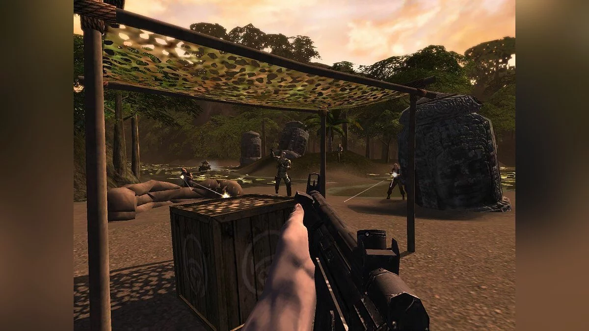 Скриншот из игры Far Cry: Instincts - 5