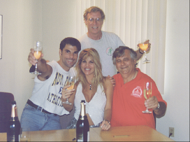 Скриншот из игры Plumbers Don't Wear Ties - 19