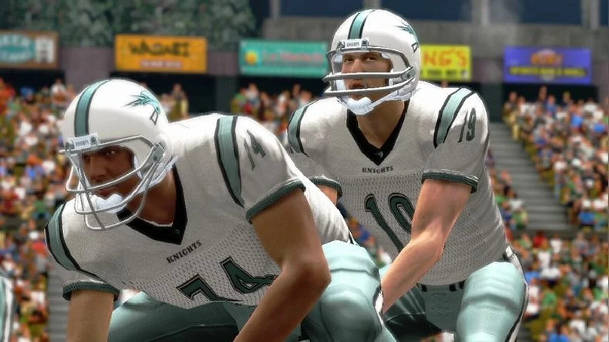 Скриншот из игры All-Pro Football 2K8 - 9