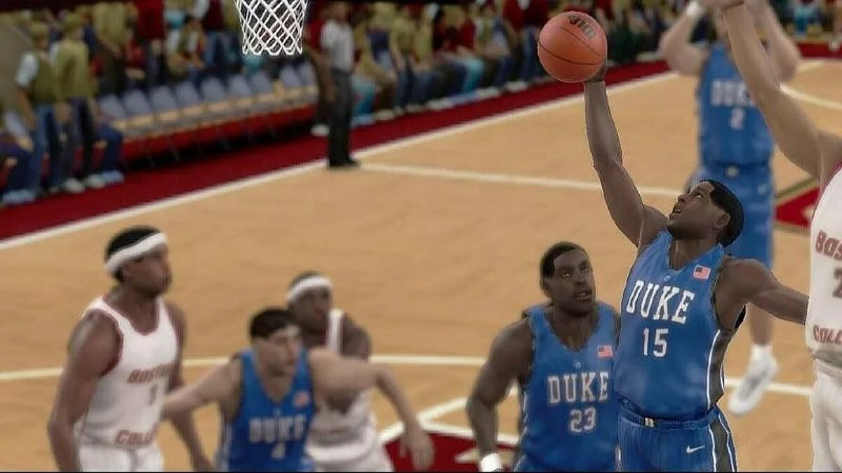 Скриншот из игры College Hoops 2K6 - 13