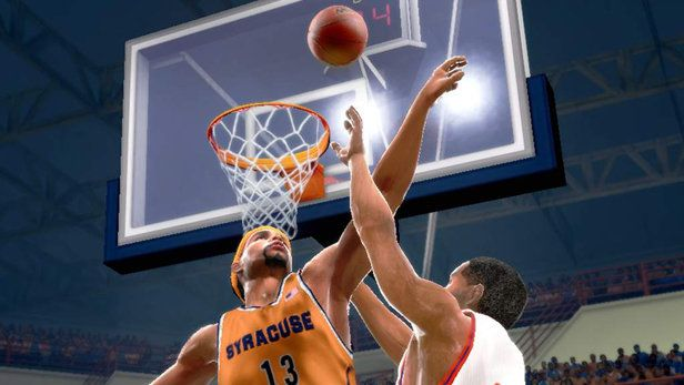 Скриншот из игры College Hoops 2K7 - 14