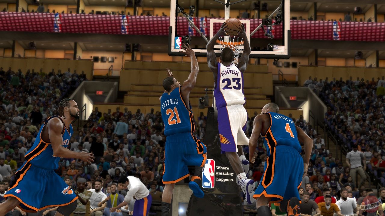 Скриншот из игры NBA 2K11 - 61
