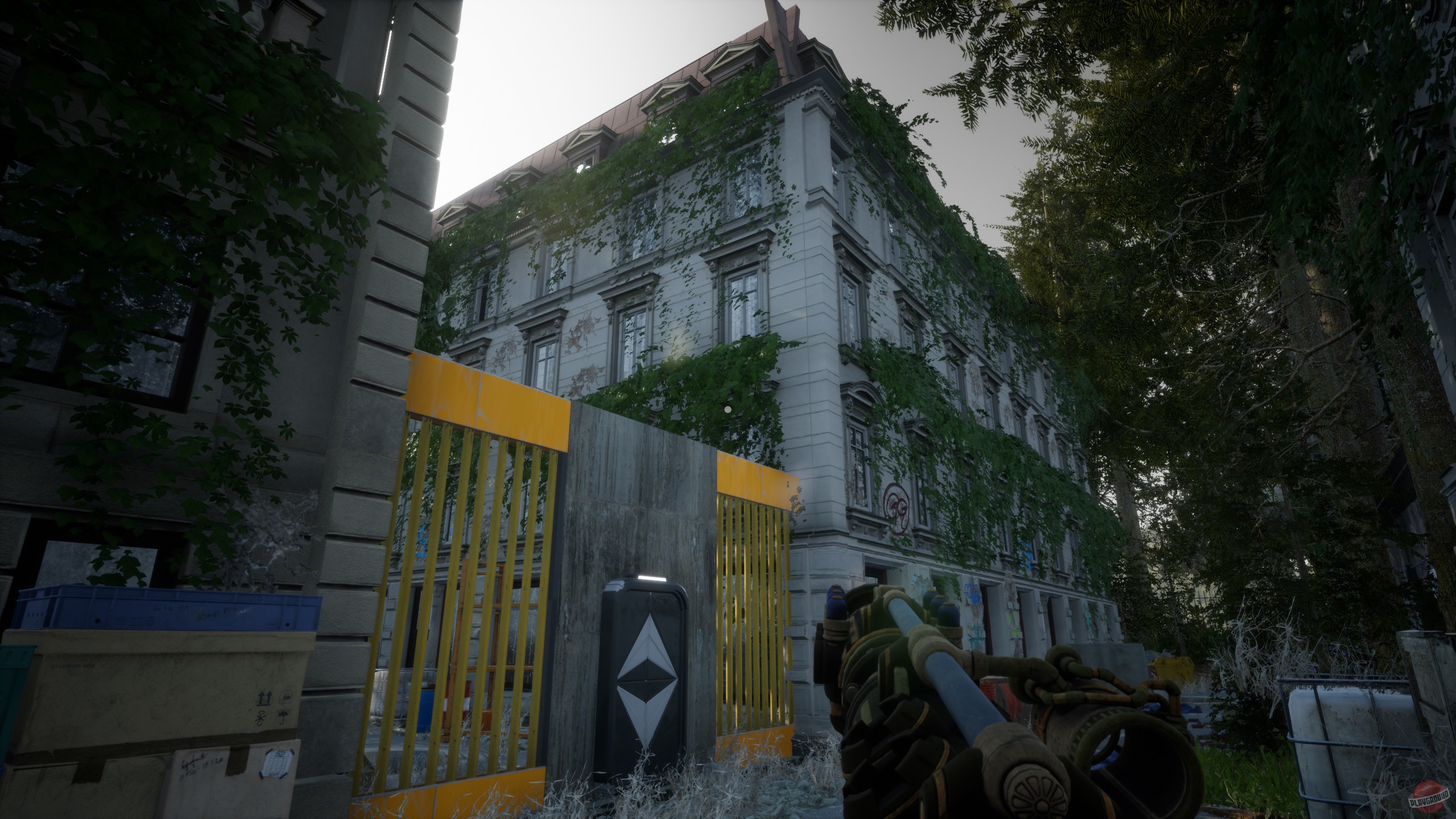 Скриншот из игры The Forest Prison - 20