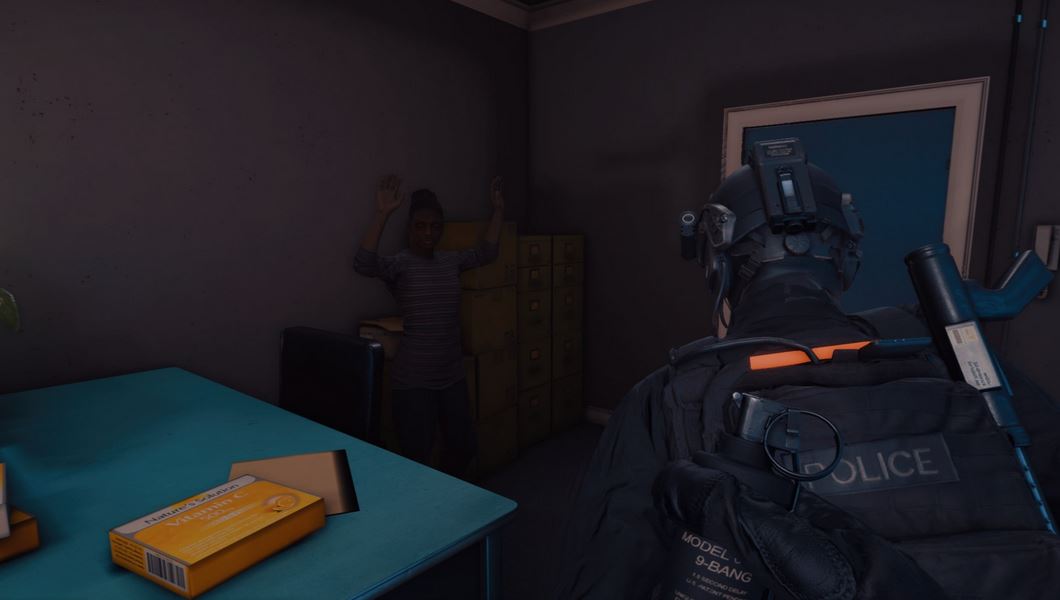 Скриншот из игры Ready or Not - 10