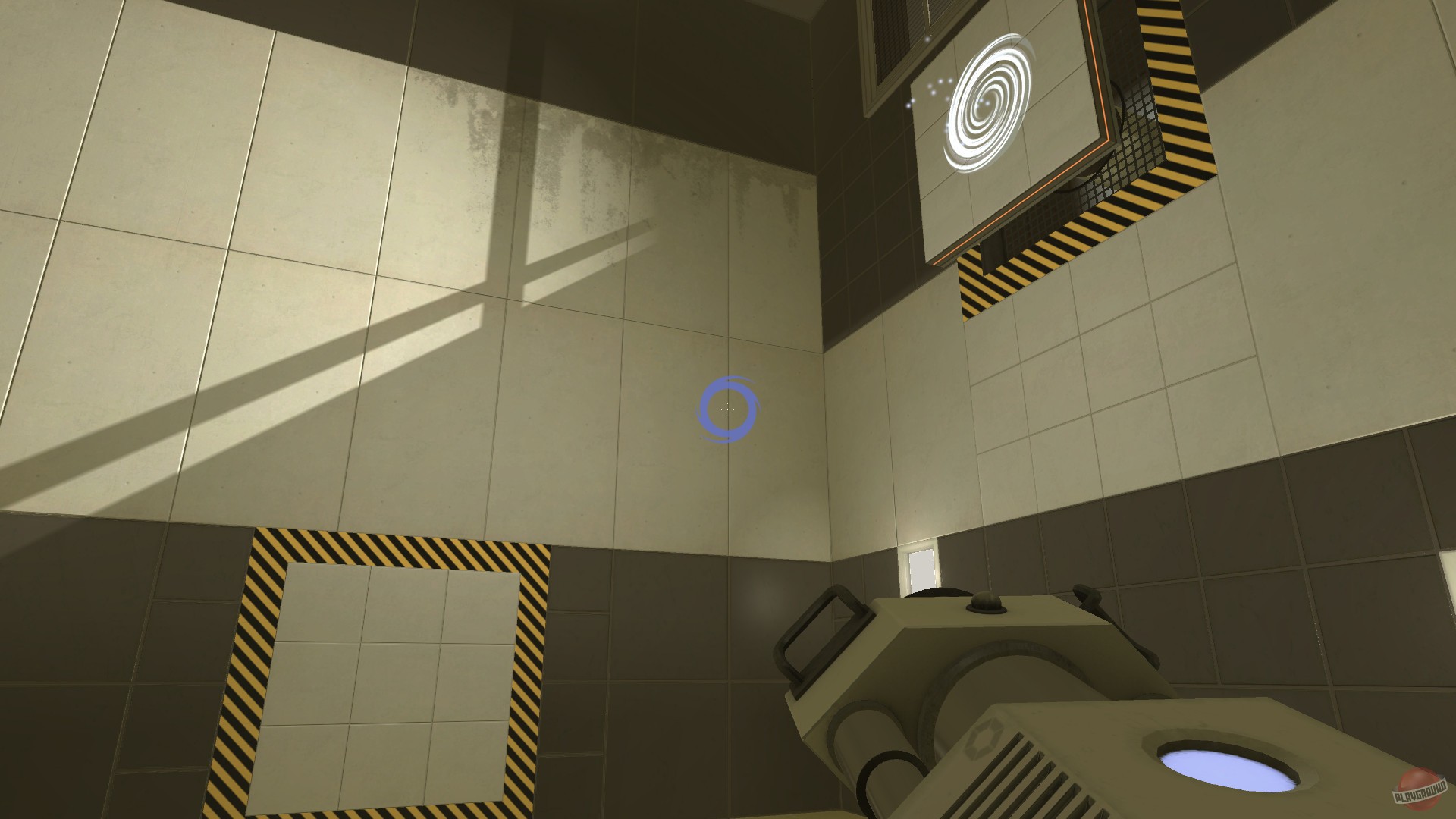 Скриншот из игры Cyclone - 8