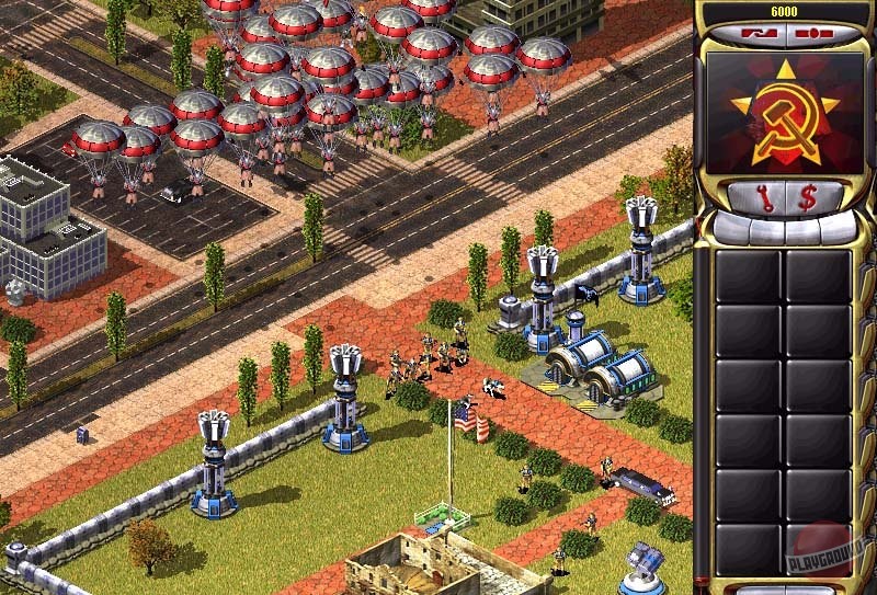 Скриншот из игры Command & Conquer: Red Alert 2 - 13
