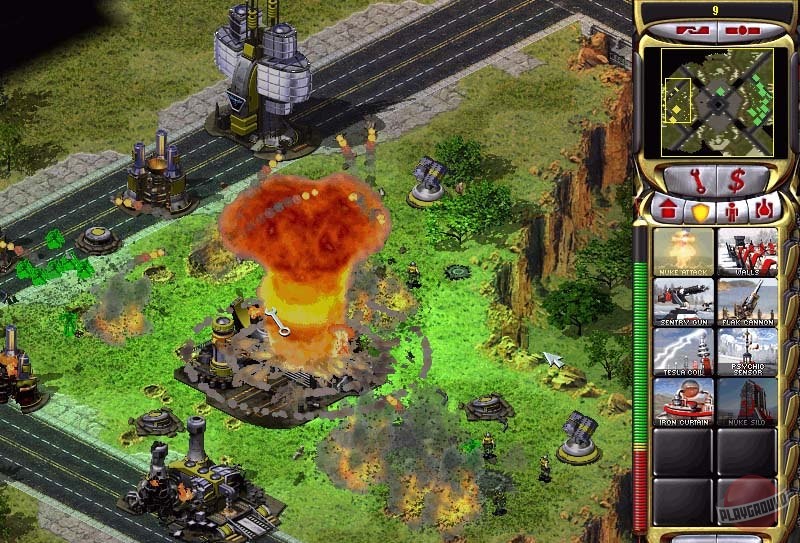 Скриншот из игры Command & Conquer: Red Alert 2 - 16